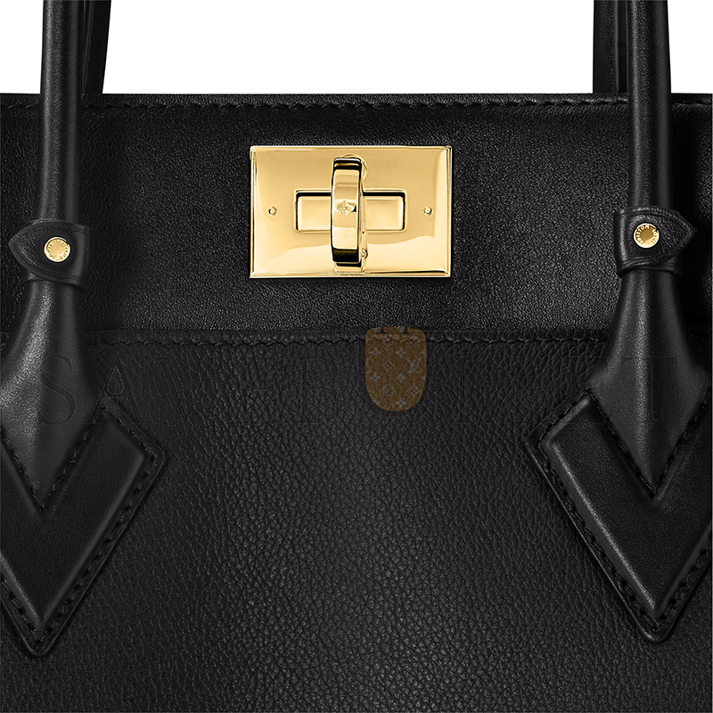 l**is V*t*n on my side mm m53826 (30.5*24.5*14cm)